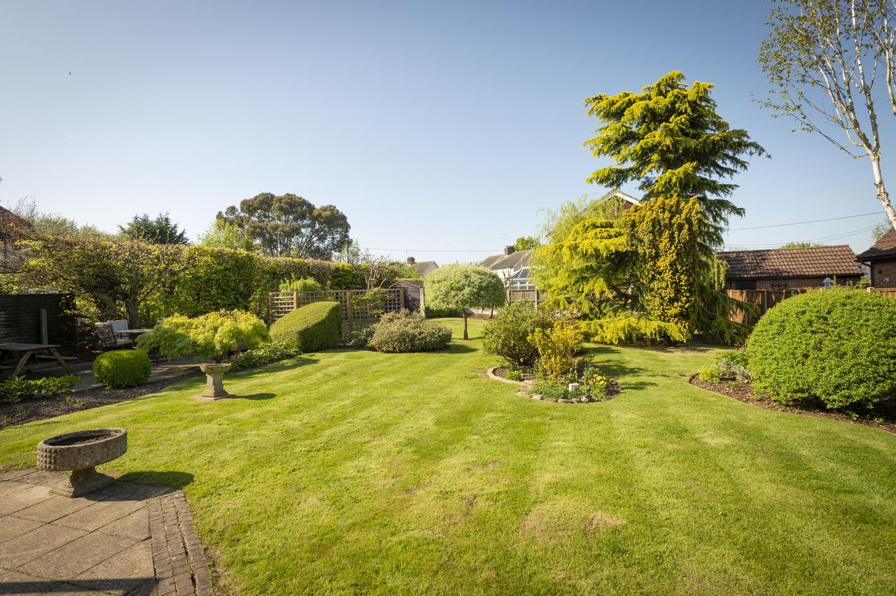 Harwood House B&B Great Dunmow Extérieur photo