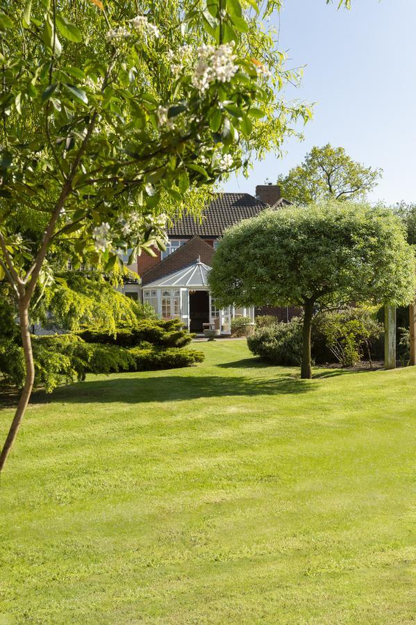 Harwood House B&B Great Dunmow Extérieur photo